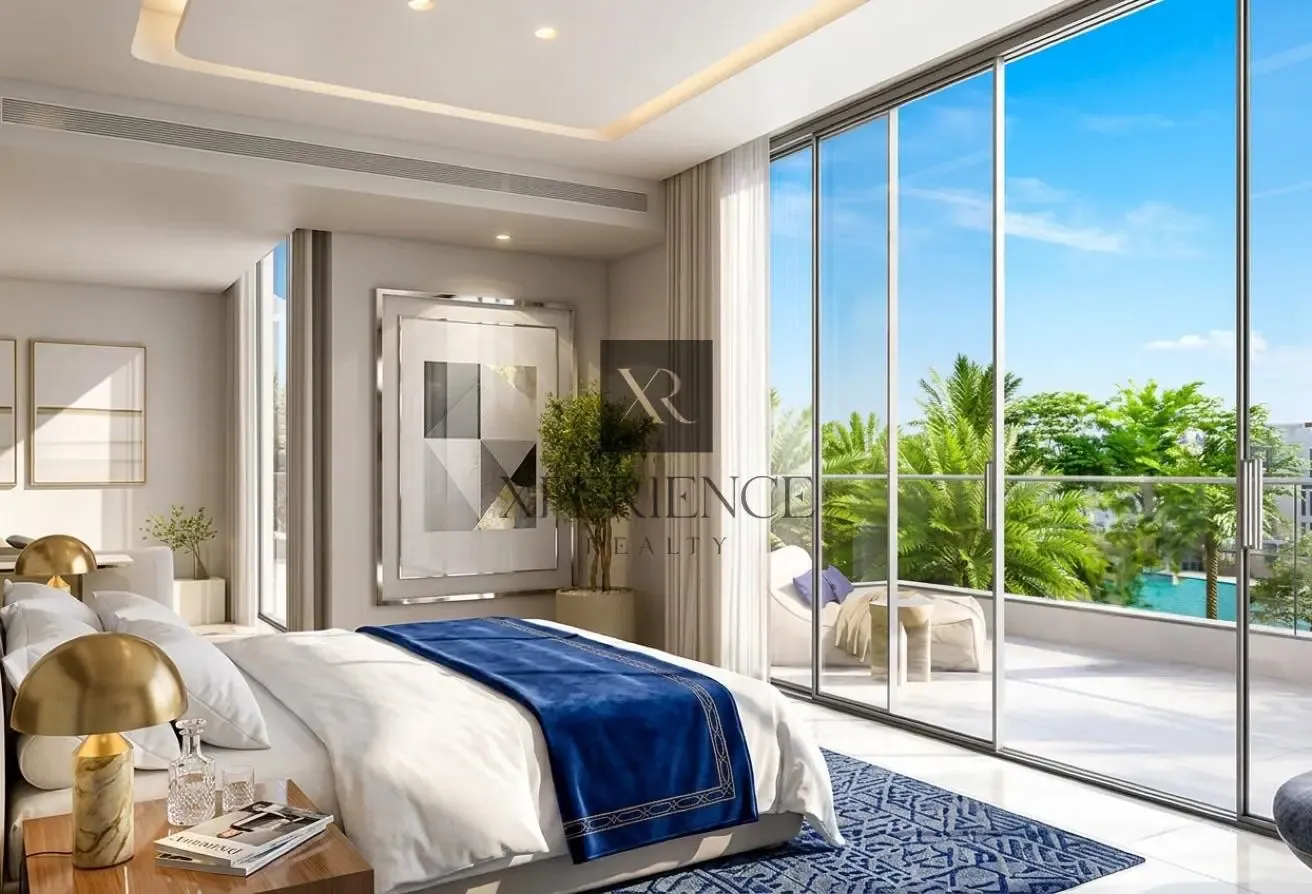 SELLING AT OP | BIGGER 6 BR VILLA | LAGOON VIEW