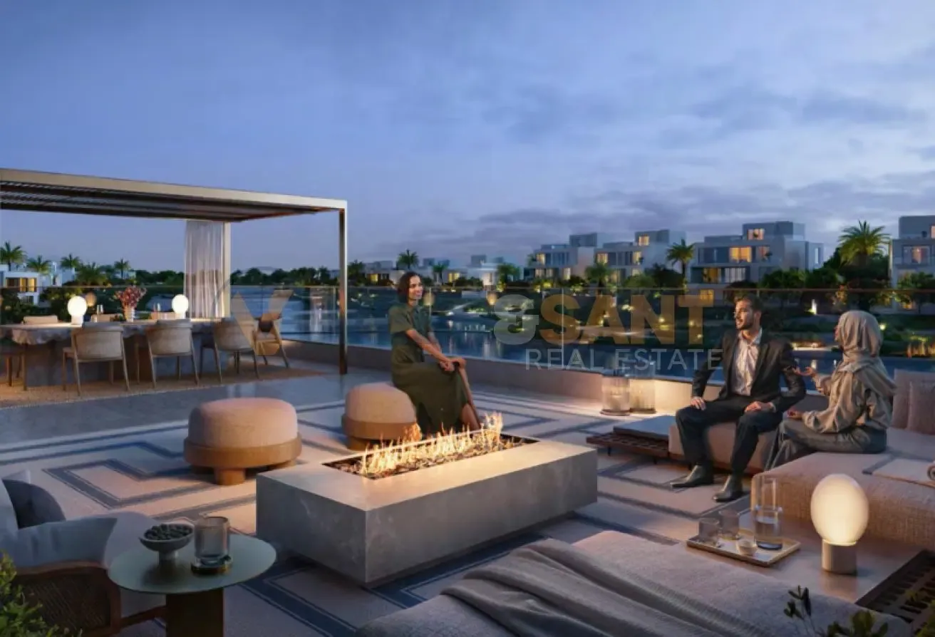 Waterfront Living | Spacious Layout |  Huge Plot