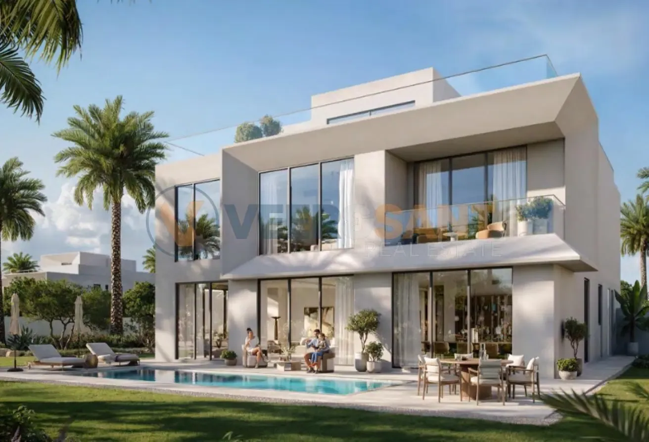 Waterfront Living | Spacious Layout |  Huge Plot