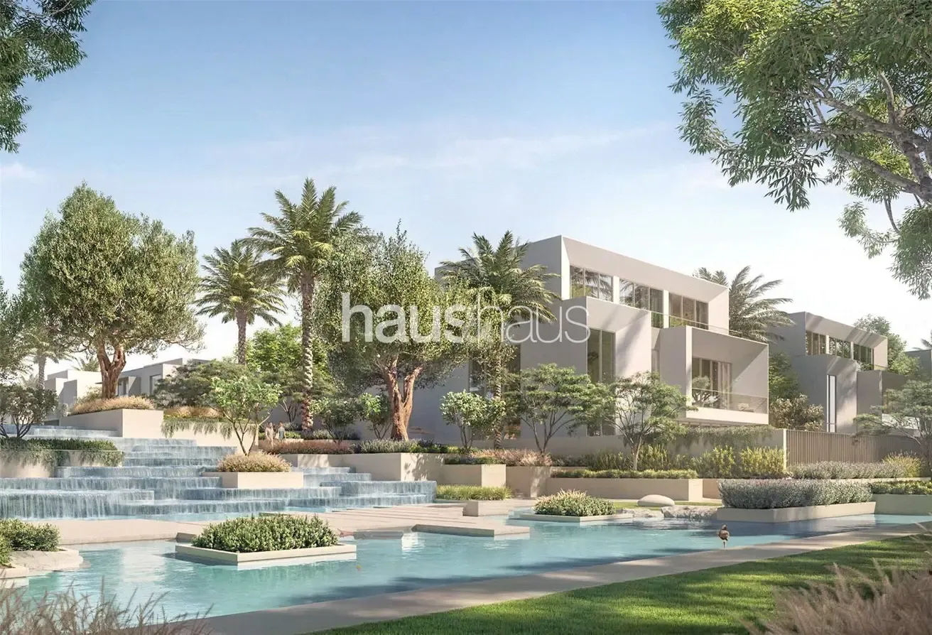 Exclusive | 6 Bedroom on the Water