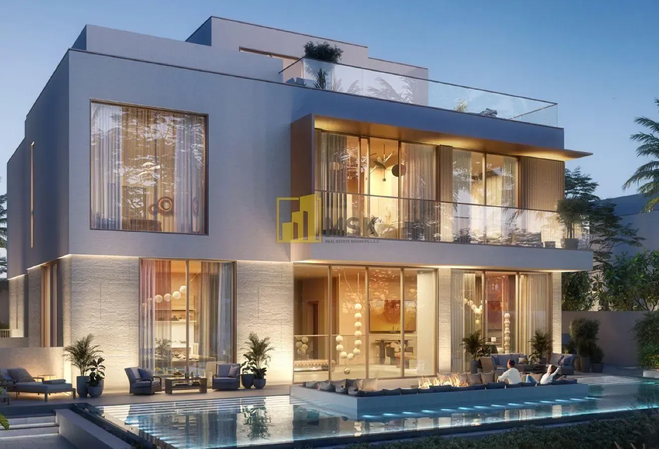 Investor's Choice | 6 BR Villa on Large Plot