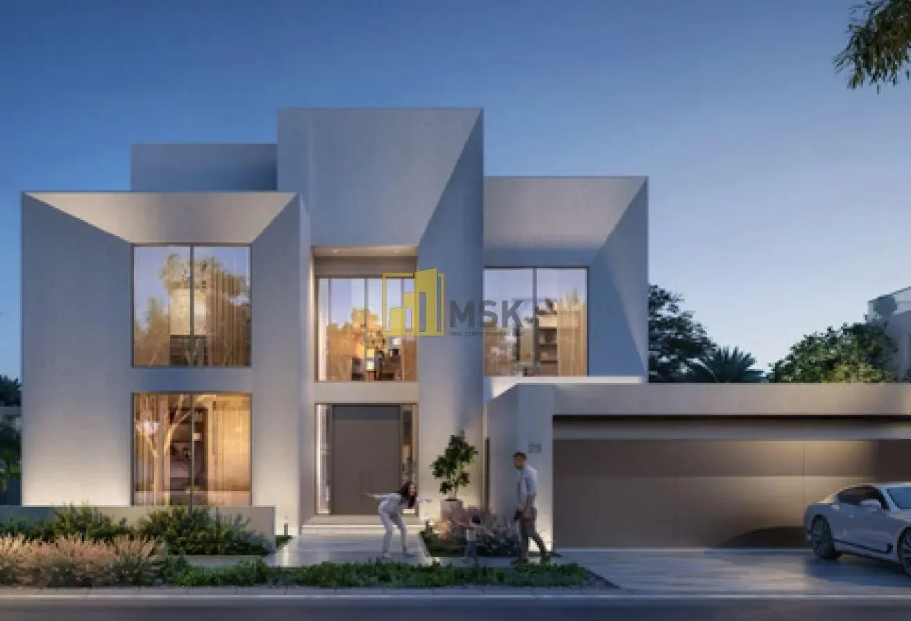 Investor's Choice | 6 BR Villa on Large Plot