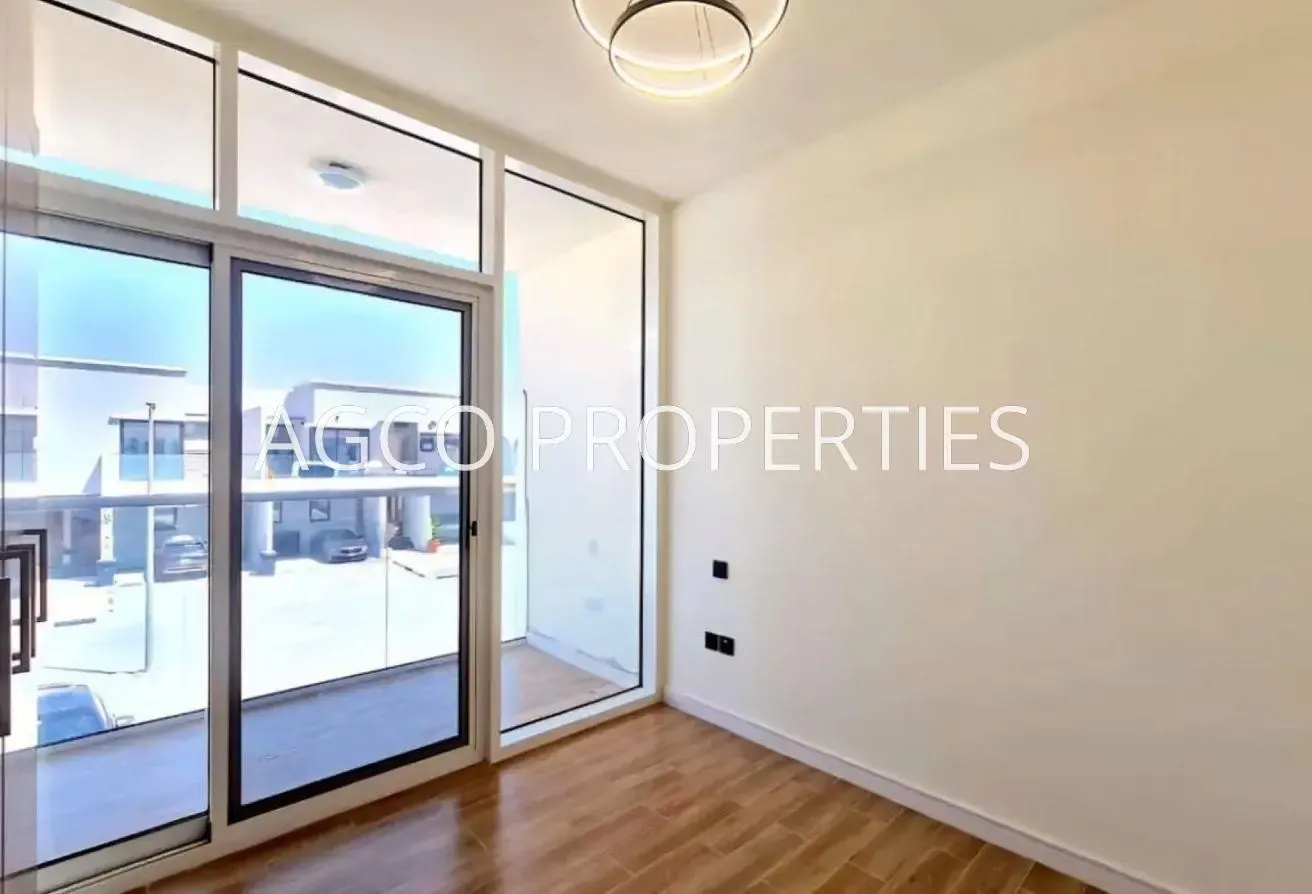 Single Row | Prime Location | Good Deal For Invest