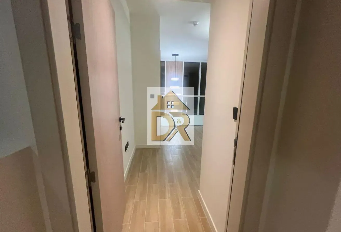 Bright Spacious Layout | Community Living |Vacant