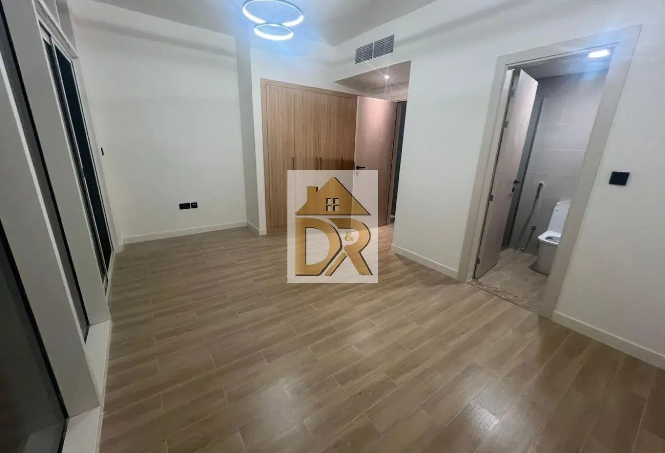 Bright Spacious Layout | Community Living |Vacant
