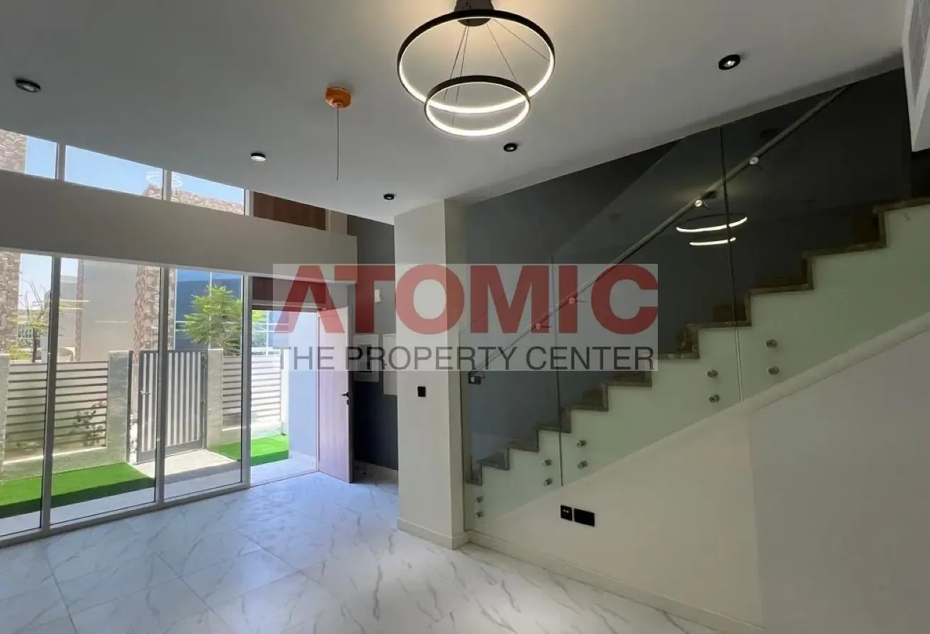 Stunning 1BR + Maid | Steps from Pool and Park