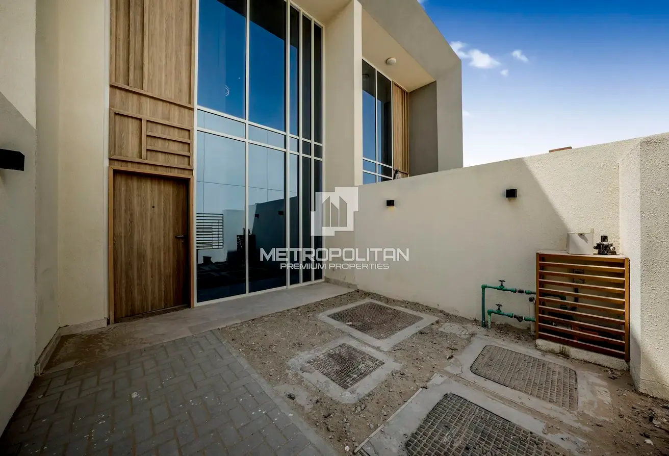 Prime Location | Spacious Unique Layout | Pool