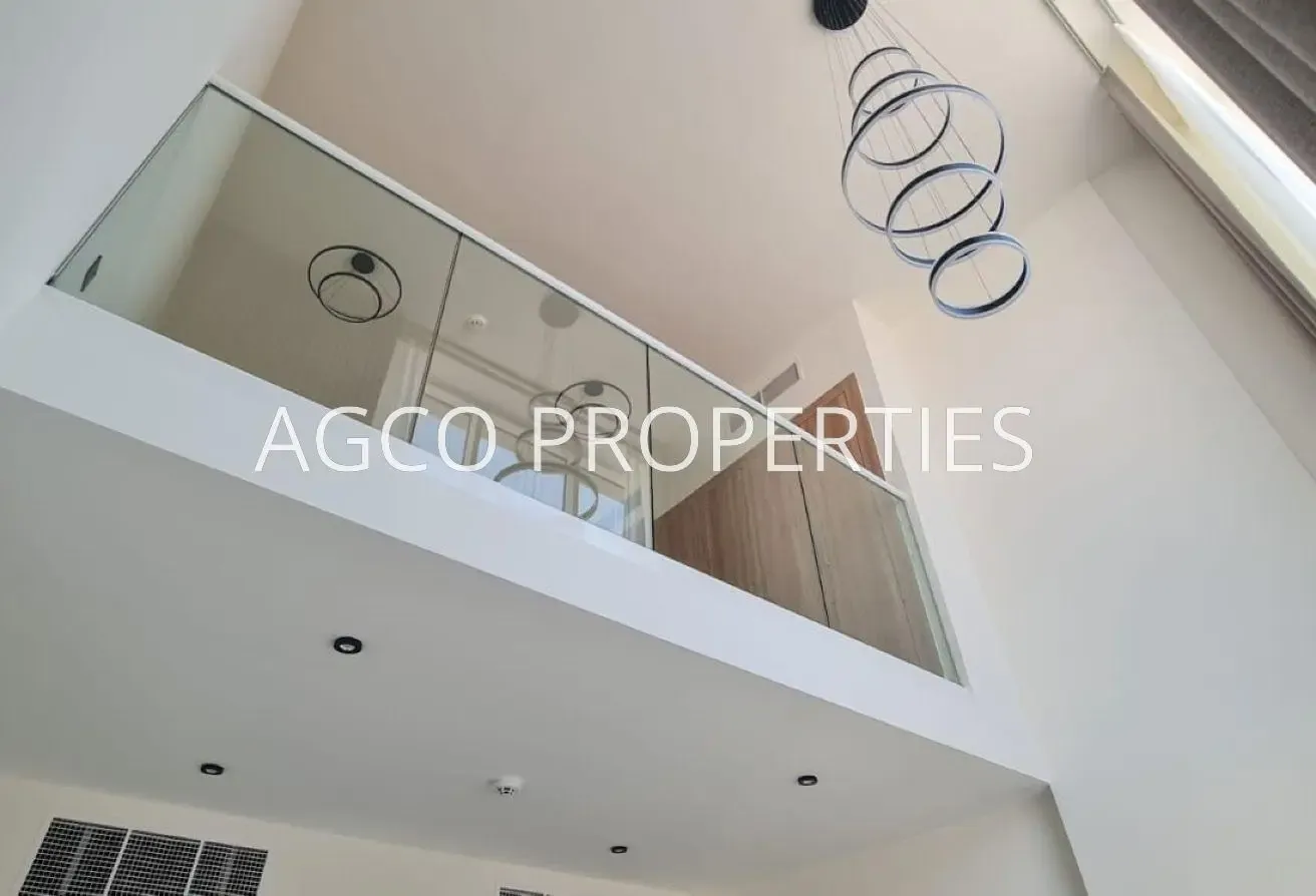 Vacant | 3 bed townhouse | Prime location