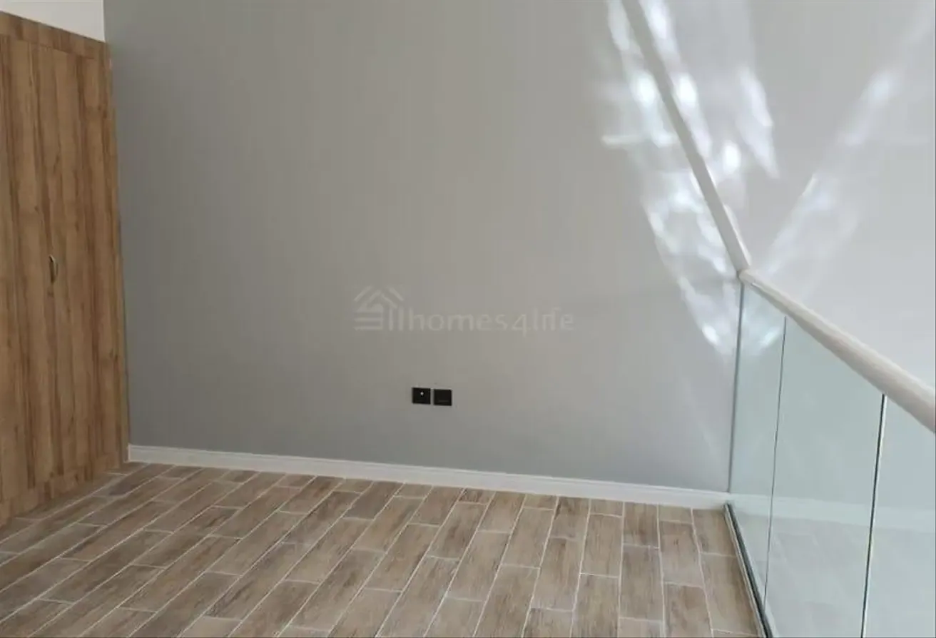 2 Bedroom  I Rented and Investor deal