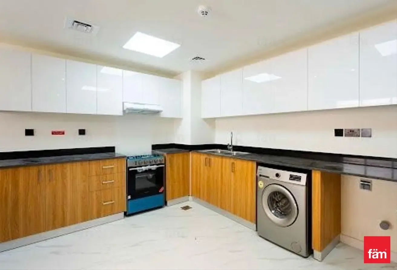 Corner Unit | Maids | Spacious | Furnished