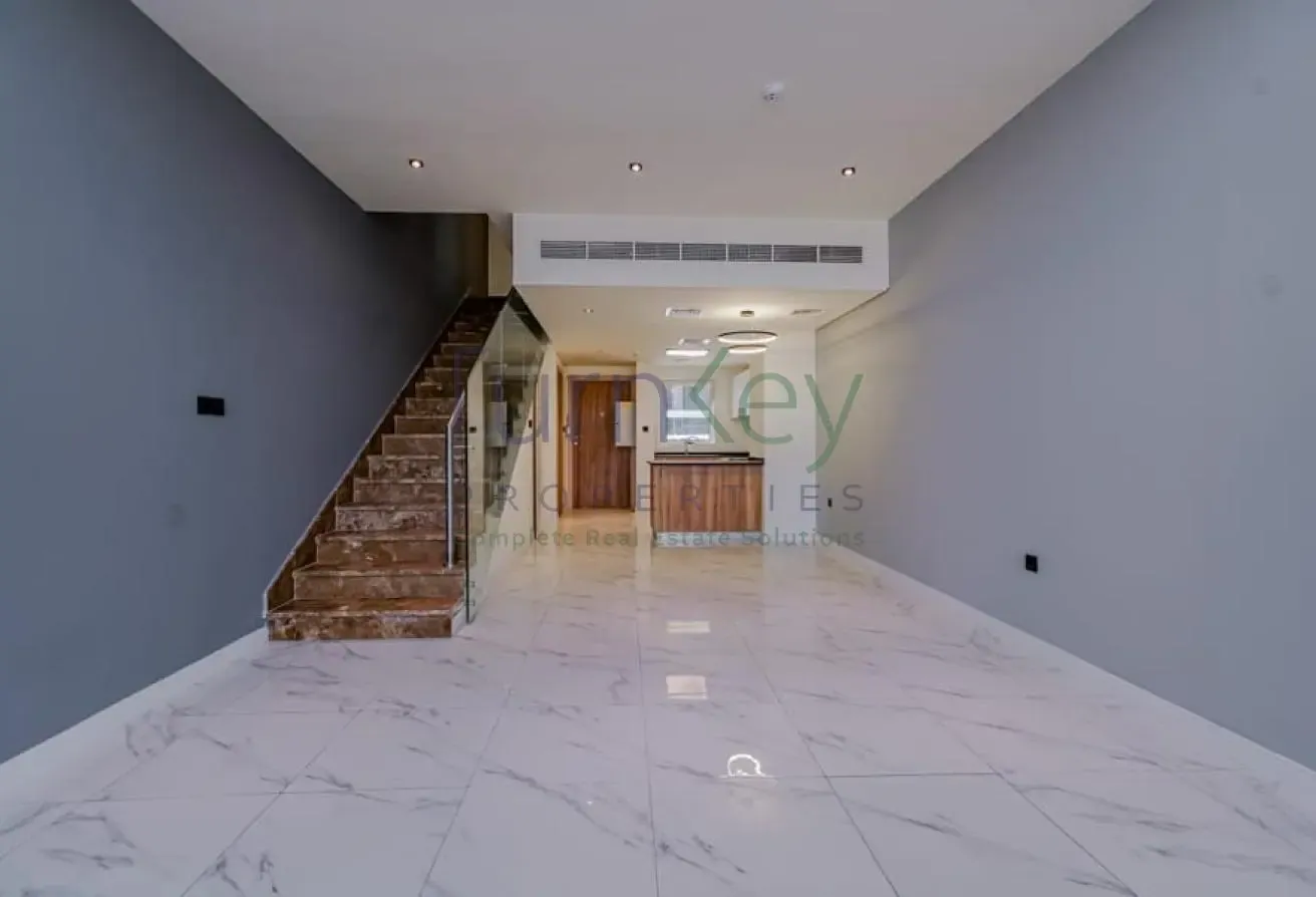Vacant | Modern | Loft style