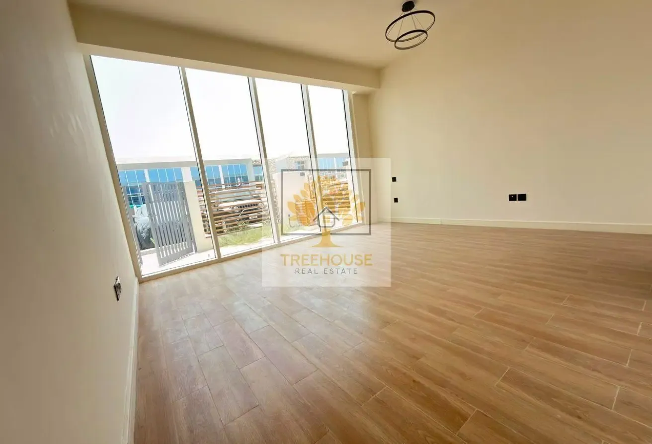 NEGOTIABLE | CONER UNIT | UNFURNISHED