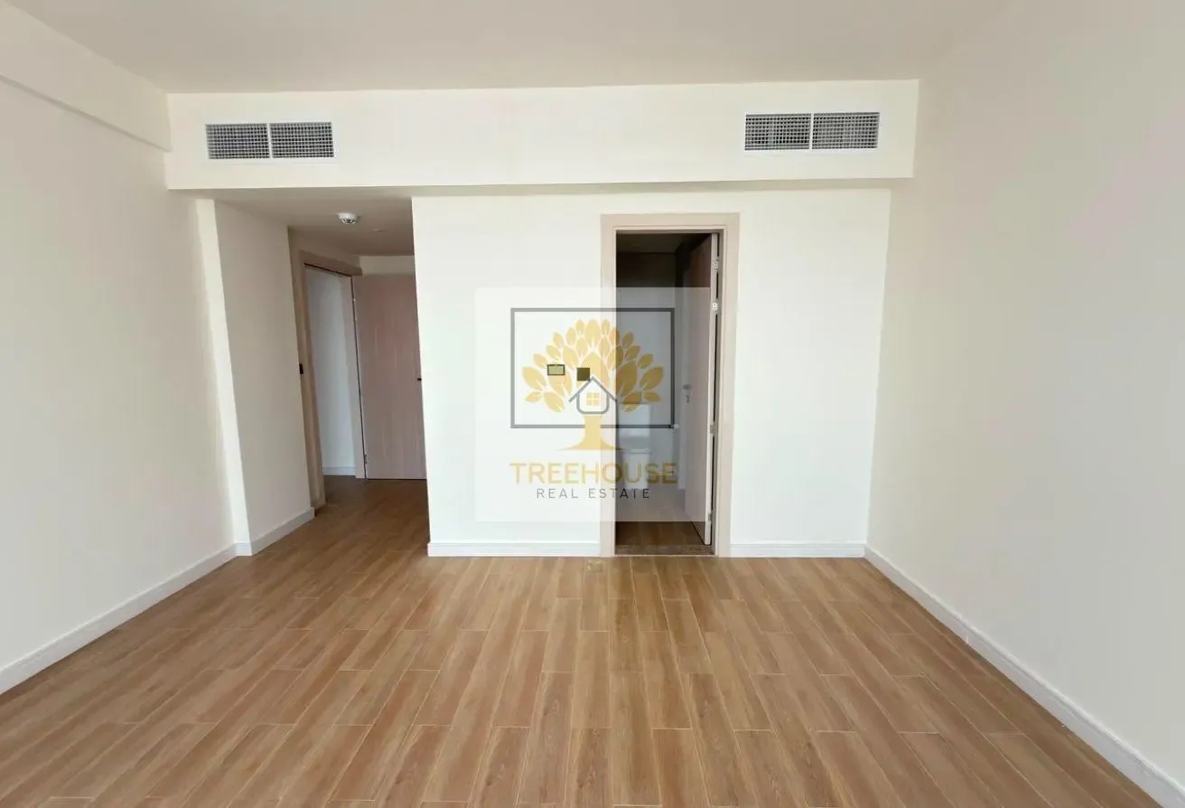 NEGOTIABLE | CONER UNIT | UNFURNISHED