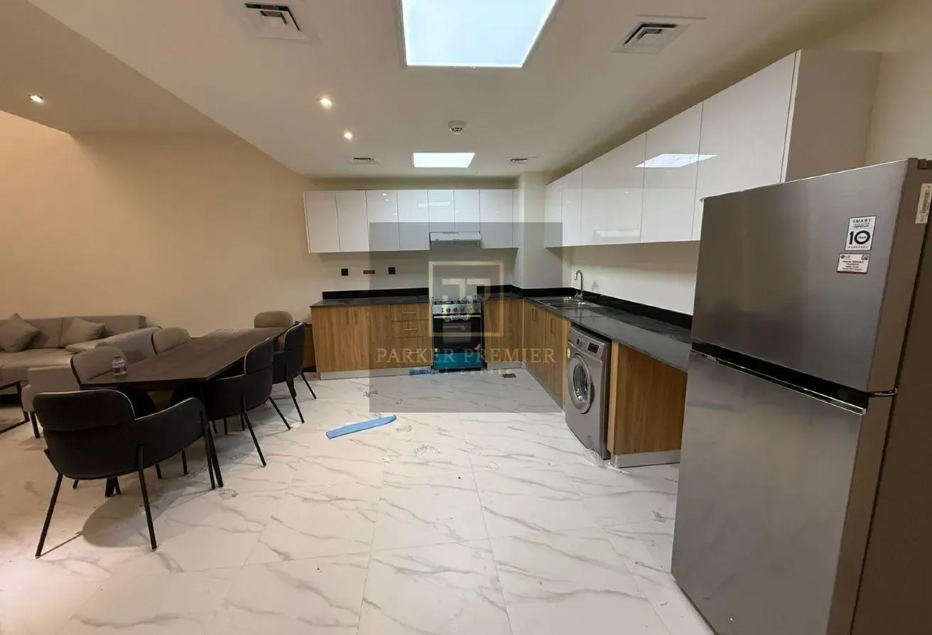 Brand New - Furnished 3br TH w Maids| High Ceiling