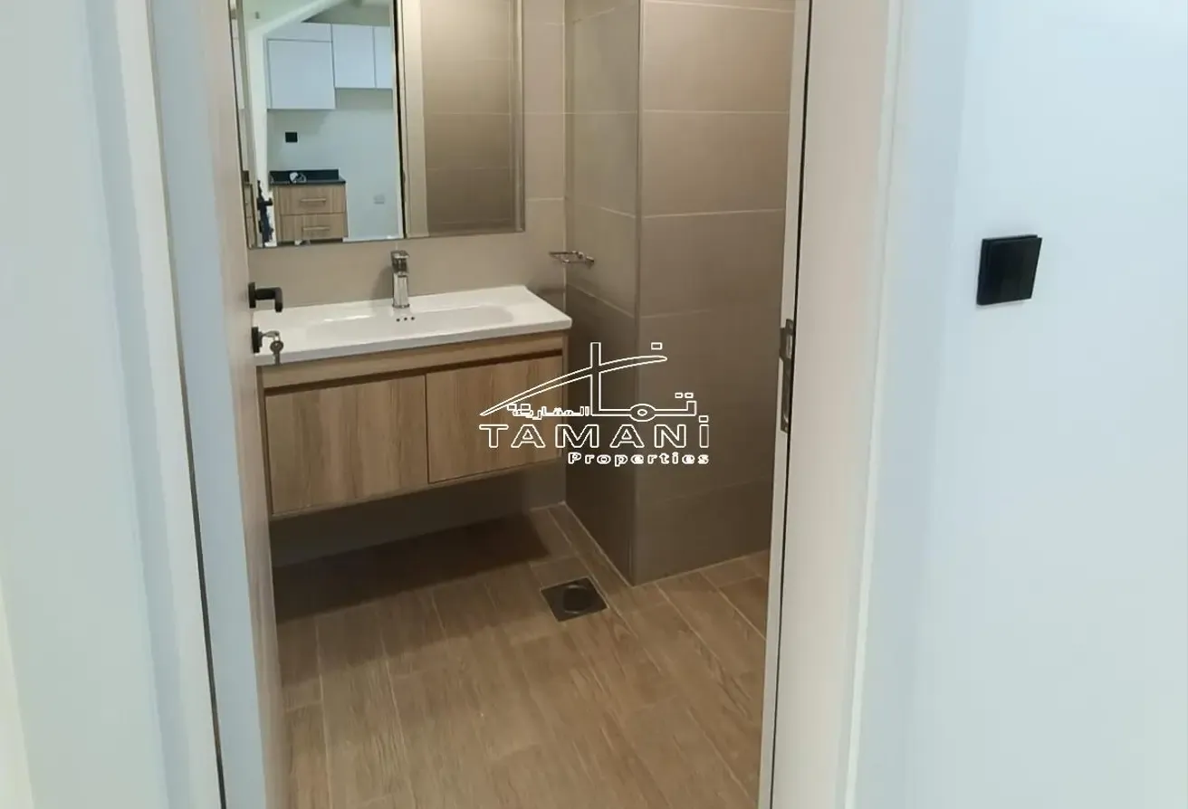 Modern 1BR Townhouse | Brand New | Investor Price