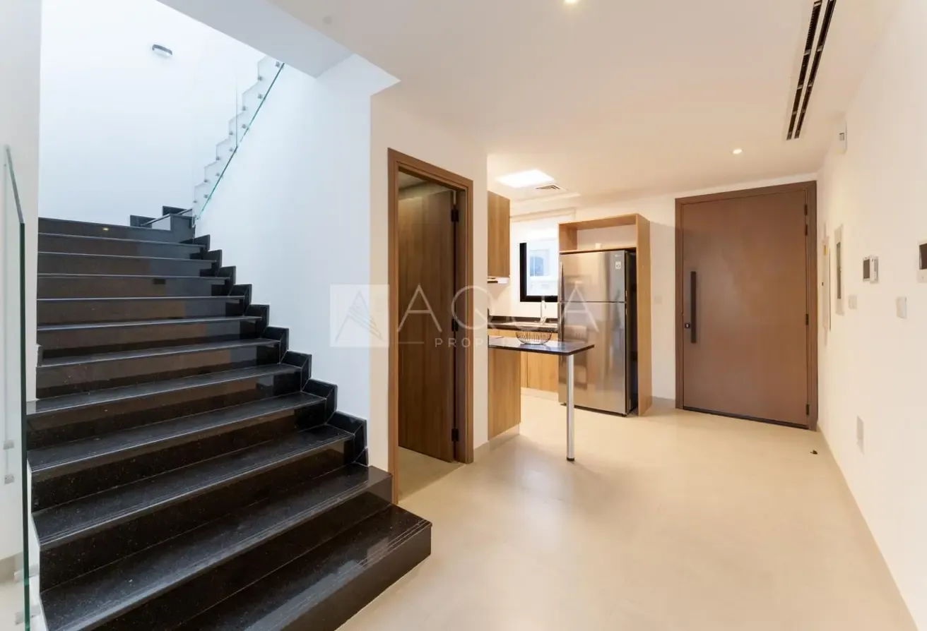 CORNER 3+MAID | SINGLE ROW | CLOSE TO POOL