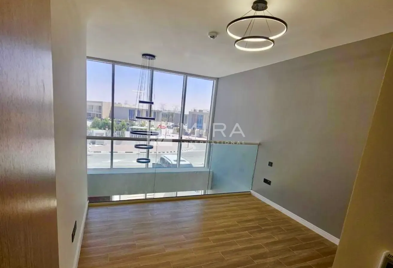 Corner I Brand New I Spacious I Motivated Seller