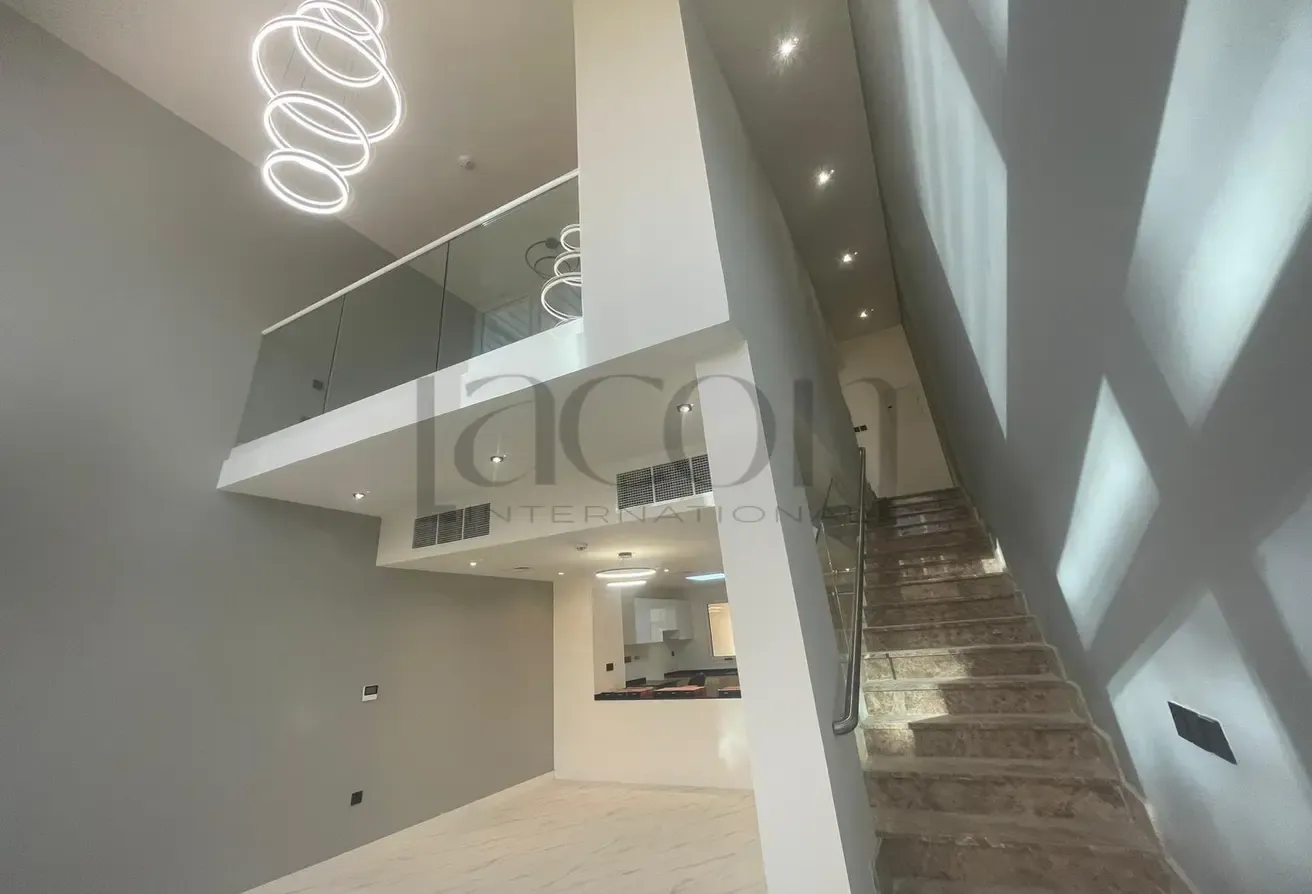 Upgraded | Corner Unit | Exclusive