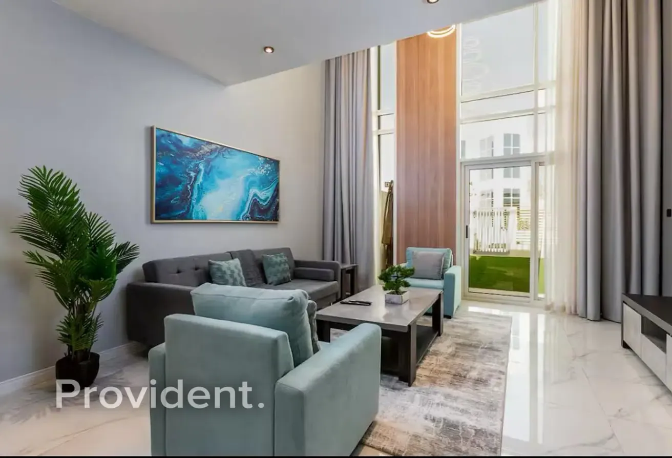 Single Row | Fully Furnished | Vacant