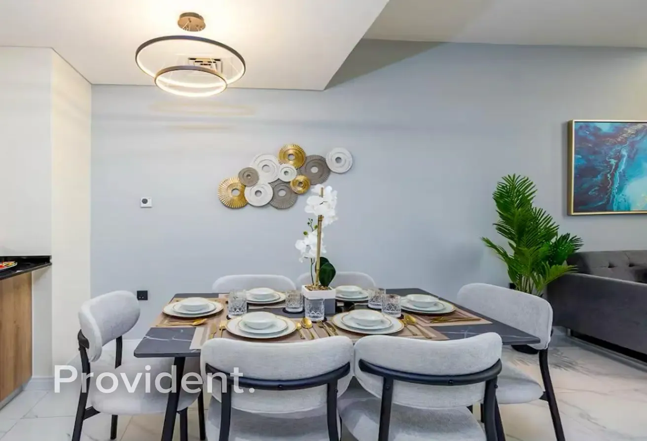 Single Row | Fully Furnished | Vacant