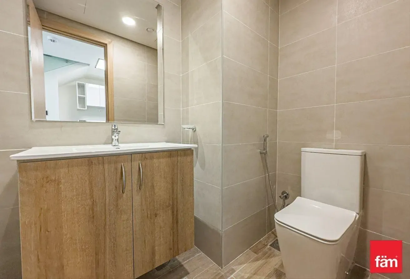 Upgraded Unit | Ready To Move | Vastu