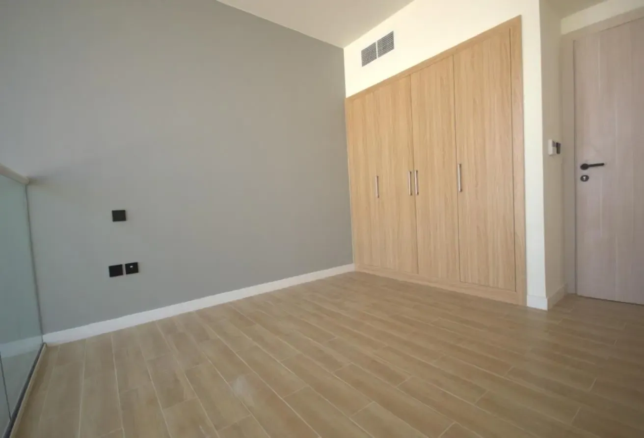 Loft Style | High ROI | Vacant On Transfer