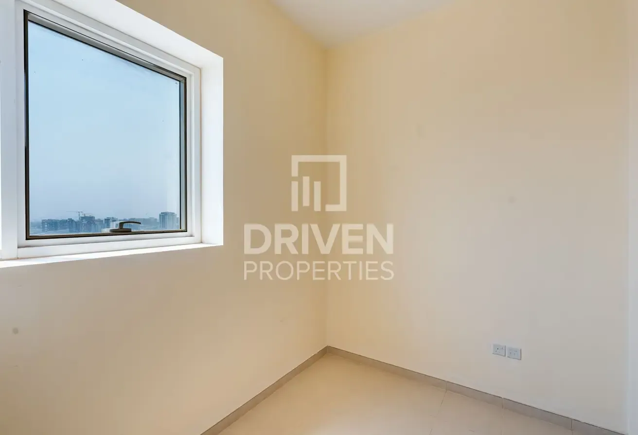 Burj Khalifa View | Maids Room | Spacious