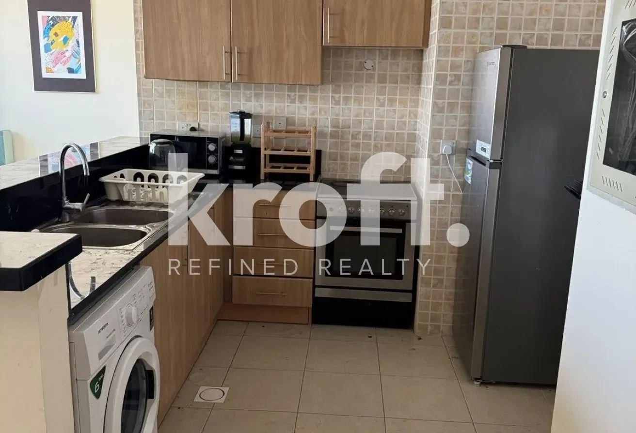 Bright Layout |Community Views |High ROI Potential