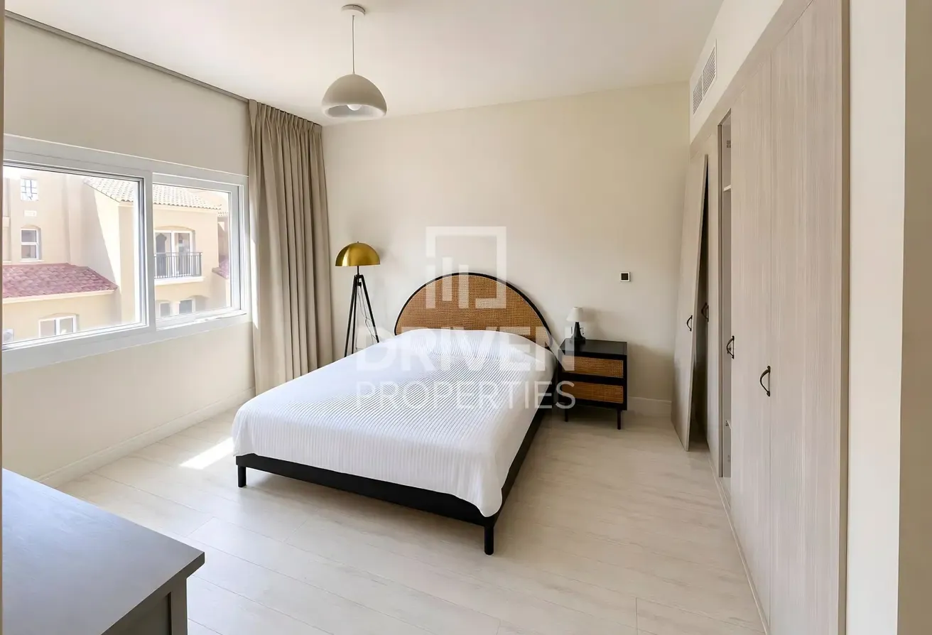 VOT | Upgraded | Vastu | Well Maintain | Exclusive