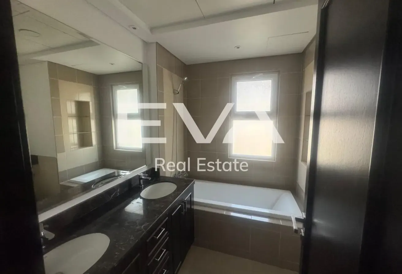 VACANT ON TRANSFER | PRIME LOCATION | 4 BEDROOM
