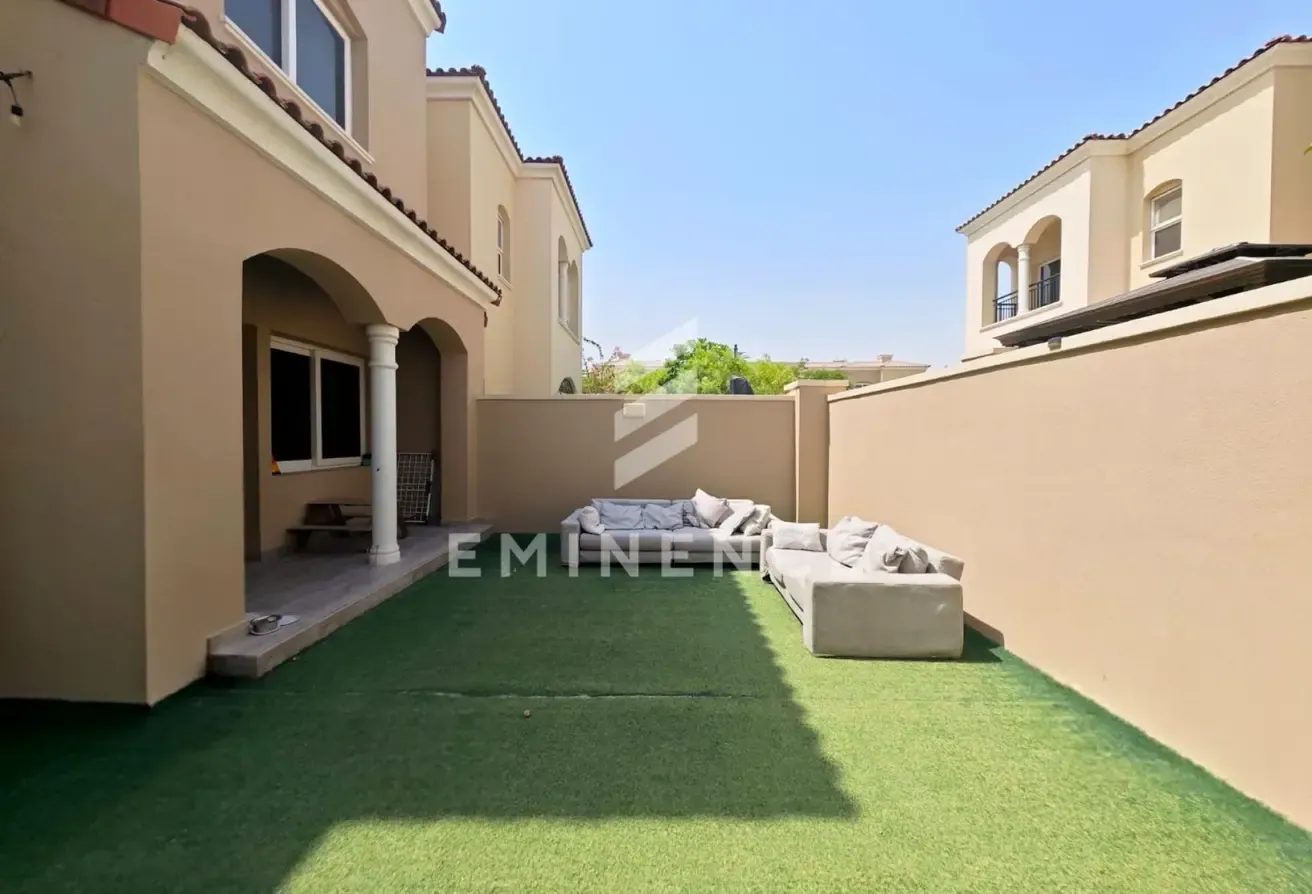 Spacious 2BR | Maids Room | Townhouse | Rented