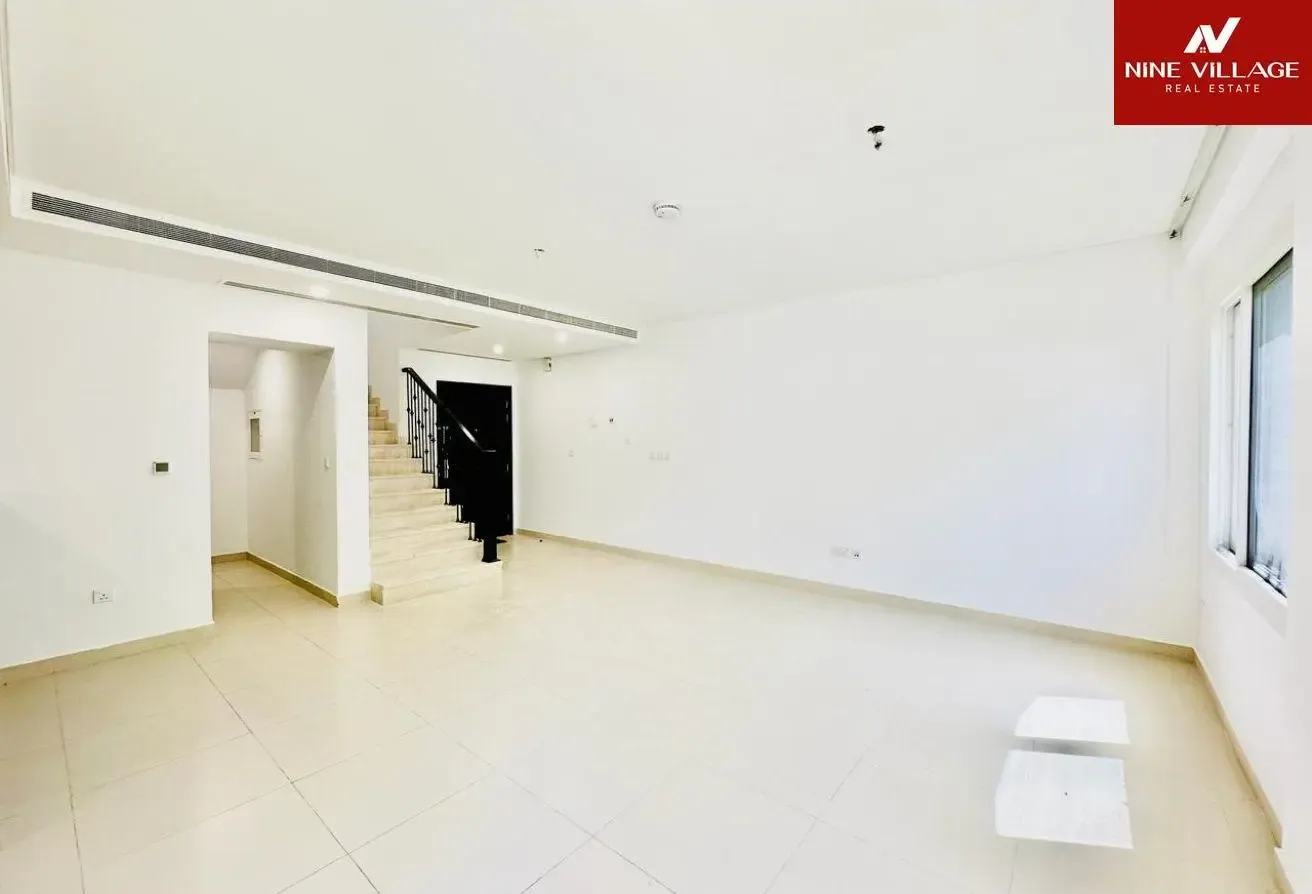 3BR+Maid Middle Type C Villa Vacant on Transfer