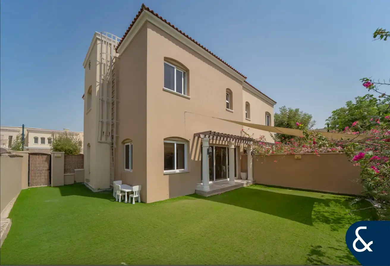 4 Beds | Vacant on Transfer | Backs Park