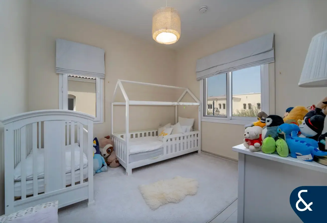 4 Beds | Vacant on Transfer | Backs Park