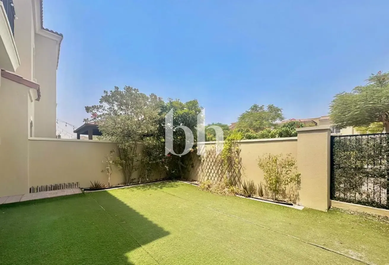 Single Row | Best Location | Next To Pool And Park