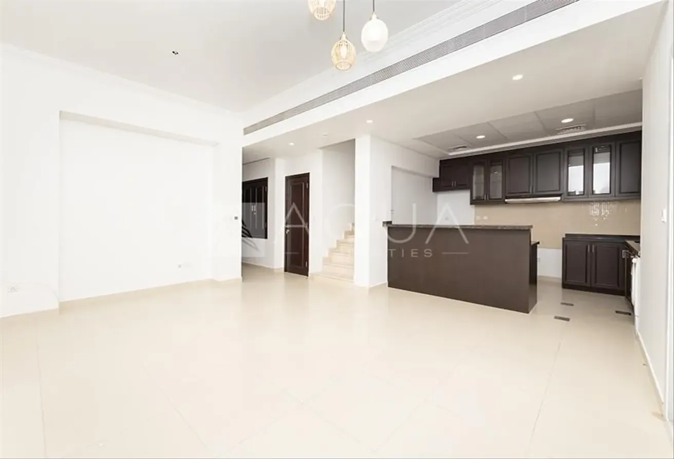 CORNER TYPE B | NEGOTIABLE | VACANT SOON