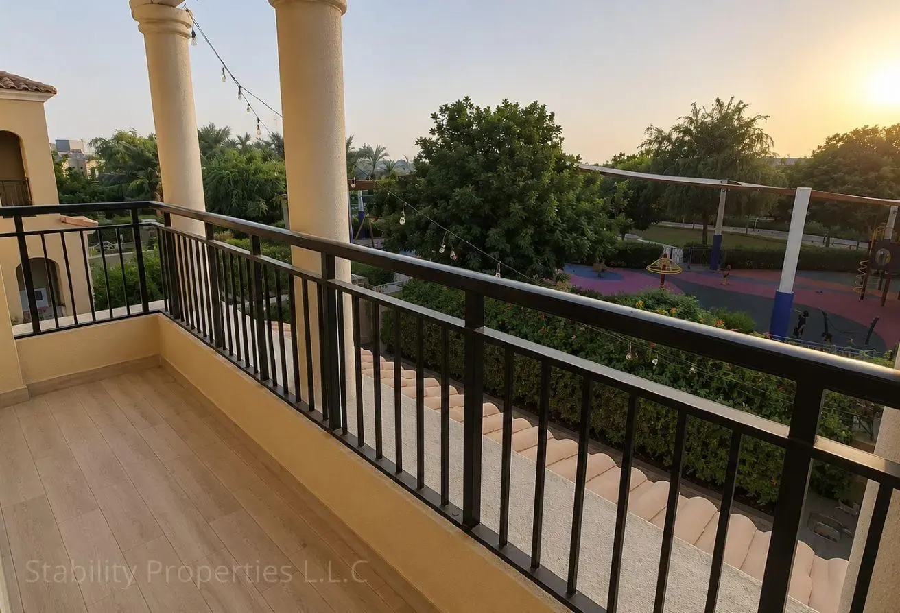 NEGOTIABLE! | SEMI DETACHED VILLA | POOL ACCESS