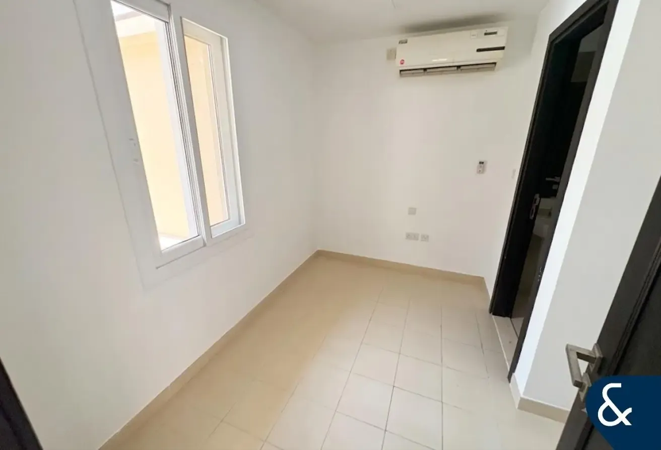 Park Backing | Rare 4 Bedroom | Large Plot