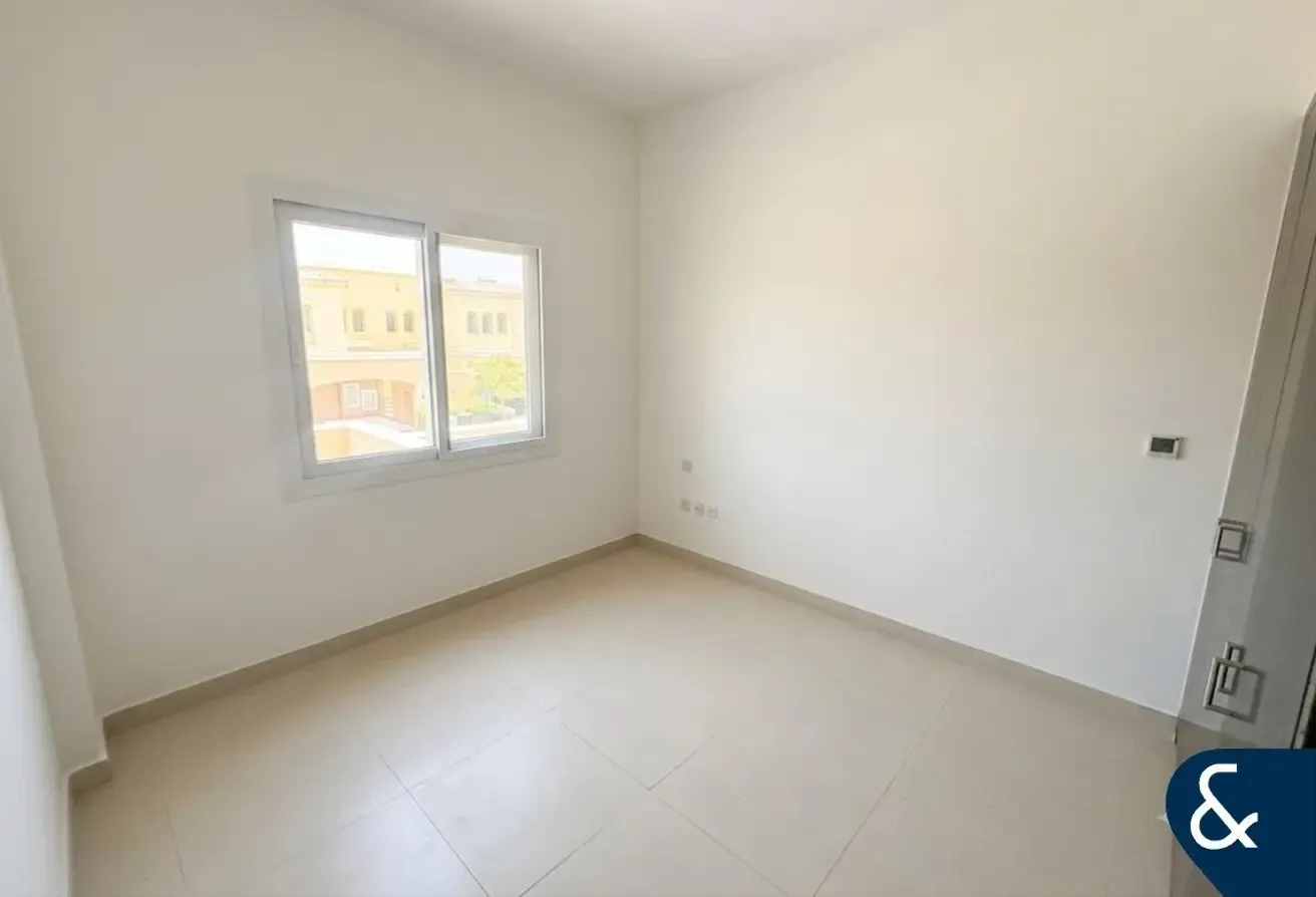 Park Backing | Rare 4 Bedroom | Large Plot