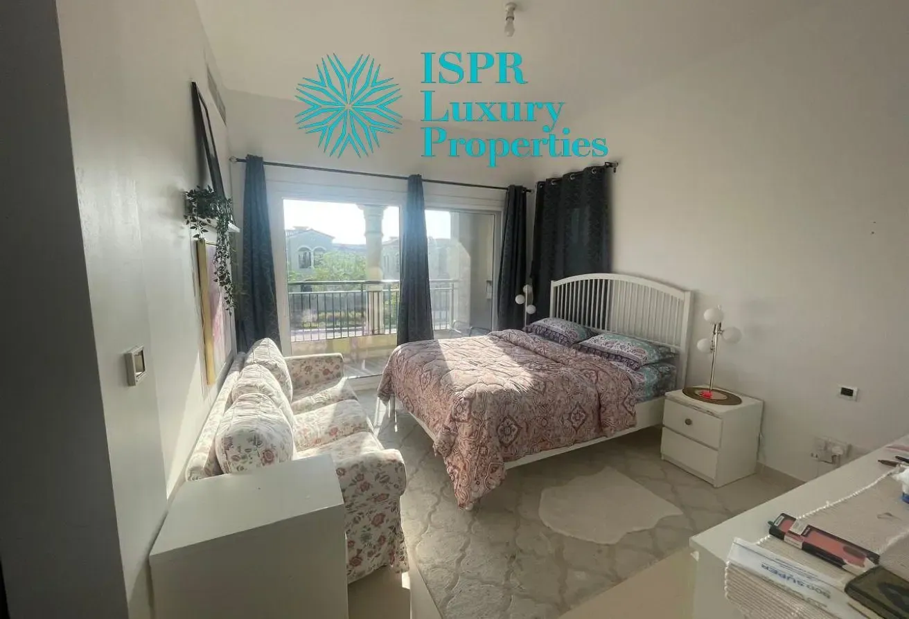 Single Row | 3BR Vacant | Landscaped Garden