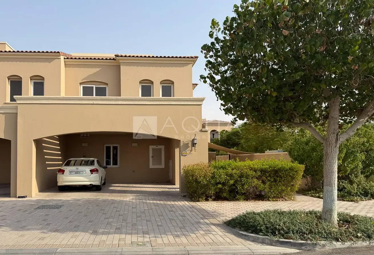 STREET END CORNER | NEAR POOL PARK | VACANT
