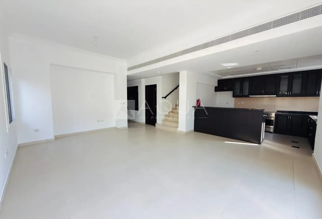 VACANT CORNER UNIT | TYPE B | NEAR PARK