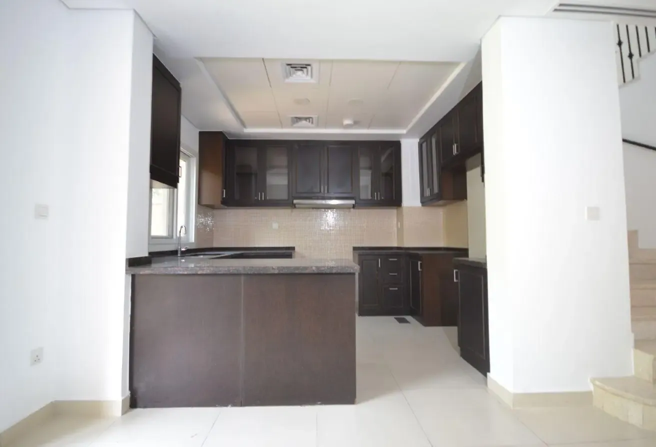 Single Row | 2 BR + Maid's | Good ROI | Tenanted