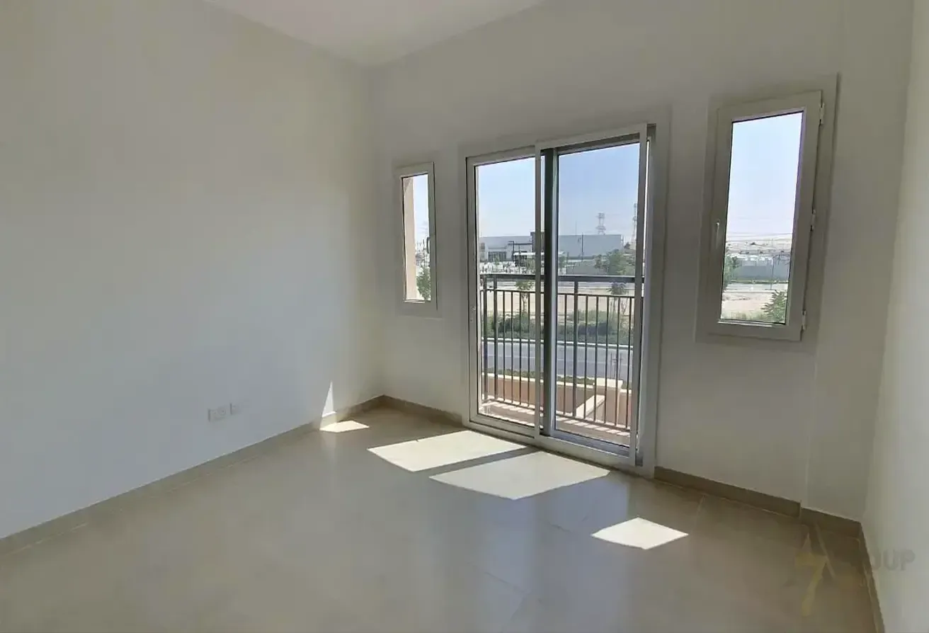 Must See Inside Community Unit 3BR + Maid | Single Row | High ROI Type C