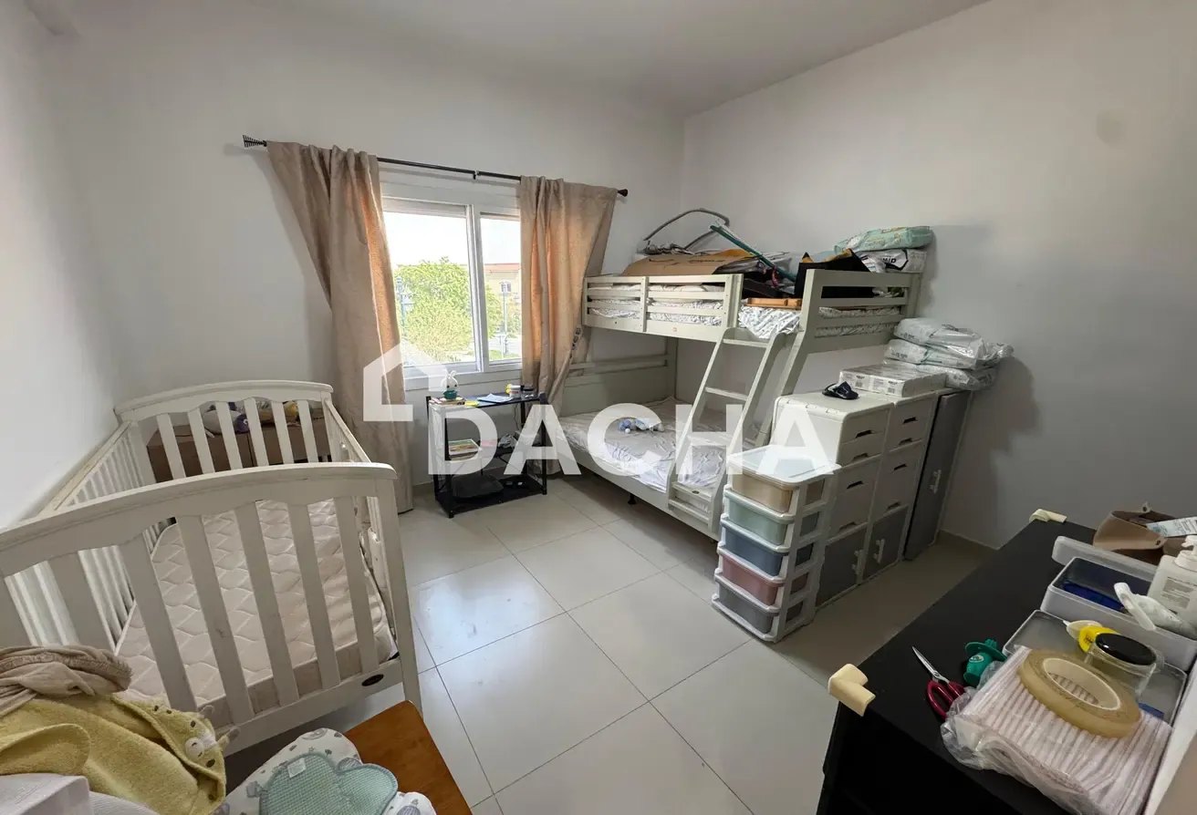 SINGLE ROW | Type C | Vacant on Transfer