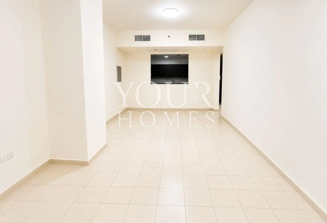 High Floor | Closed Kitchen | Investor Deal