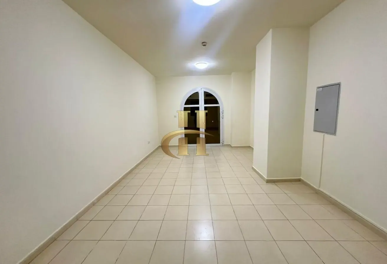 High Floor | Closed Kitchen | 2BHK+Maid Room