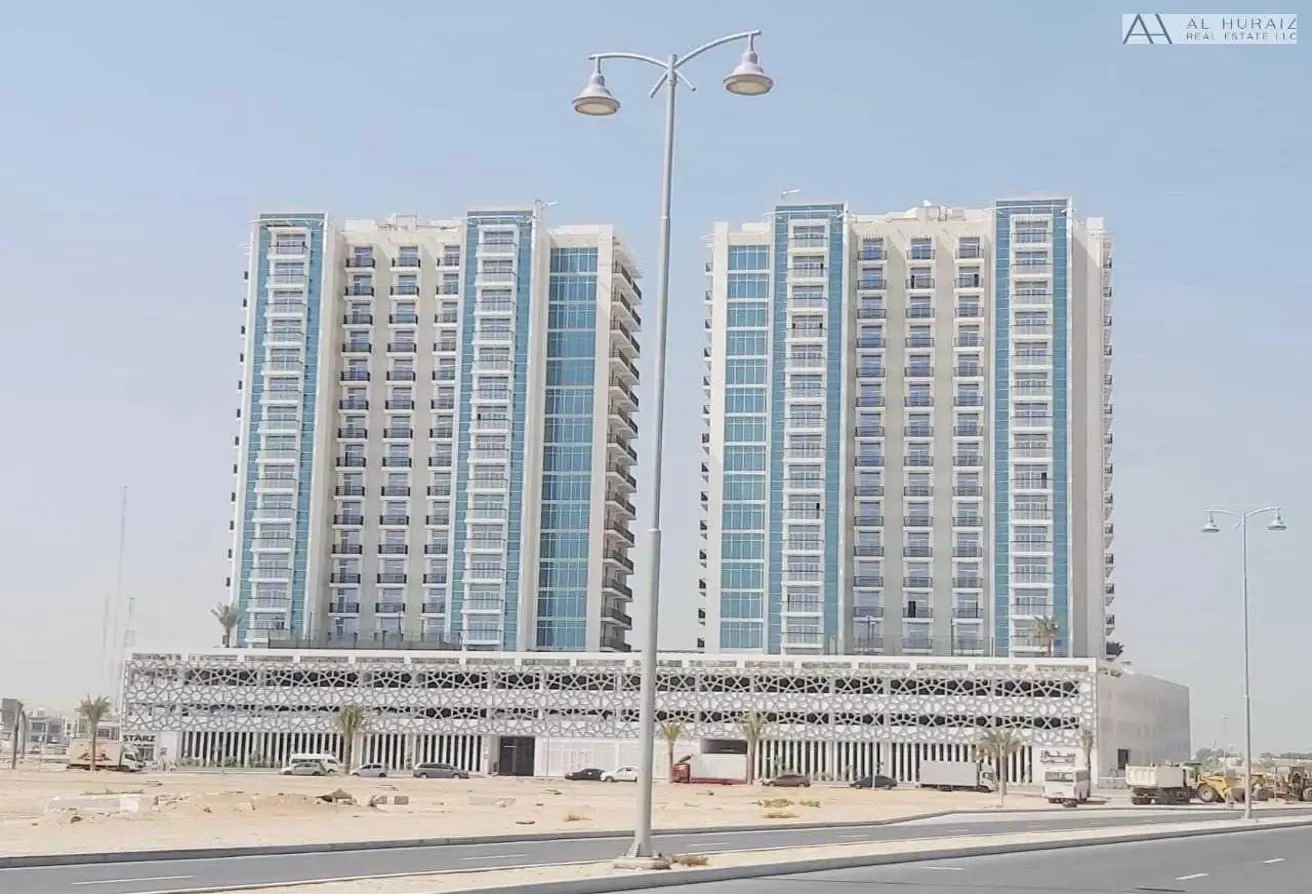 HIGH-RISE | FULLY FURNISHED | CLOSE TO METRO