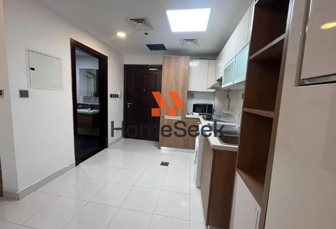Vacant - High Floor - High ROI - Fully Furnished