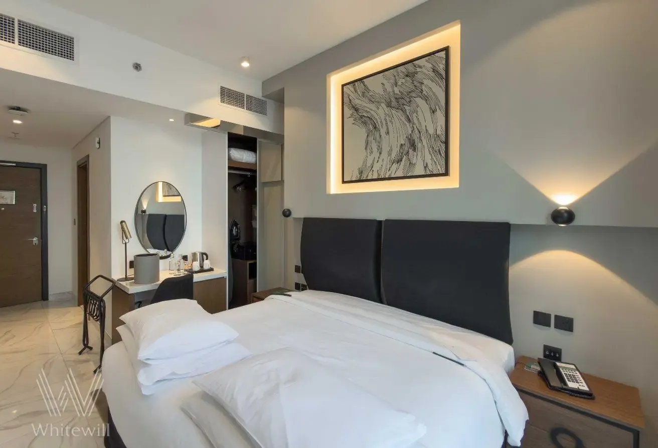 Stylish High-Floor Investment Unit | Furnished